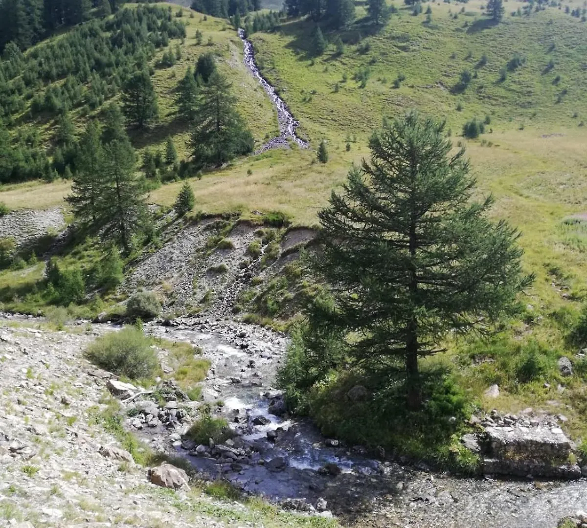 Appartement App Vue Montagne Barcelonnette Proche Piscine Rando Riviere Nature